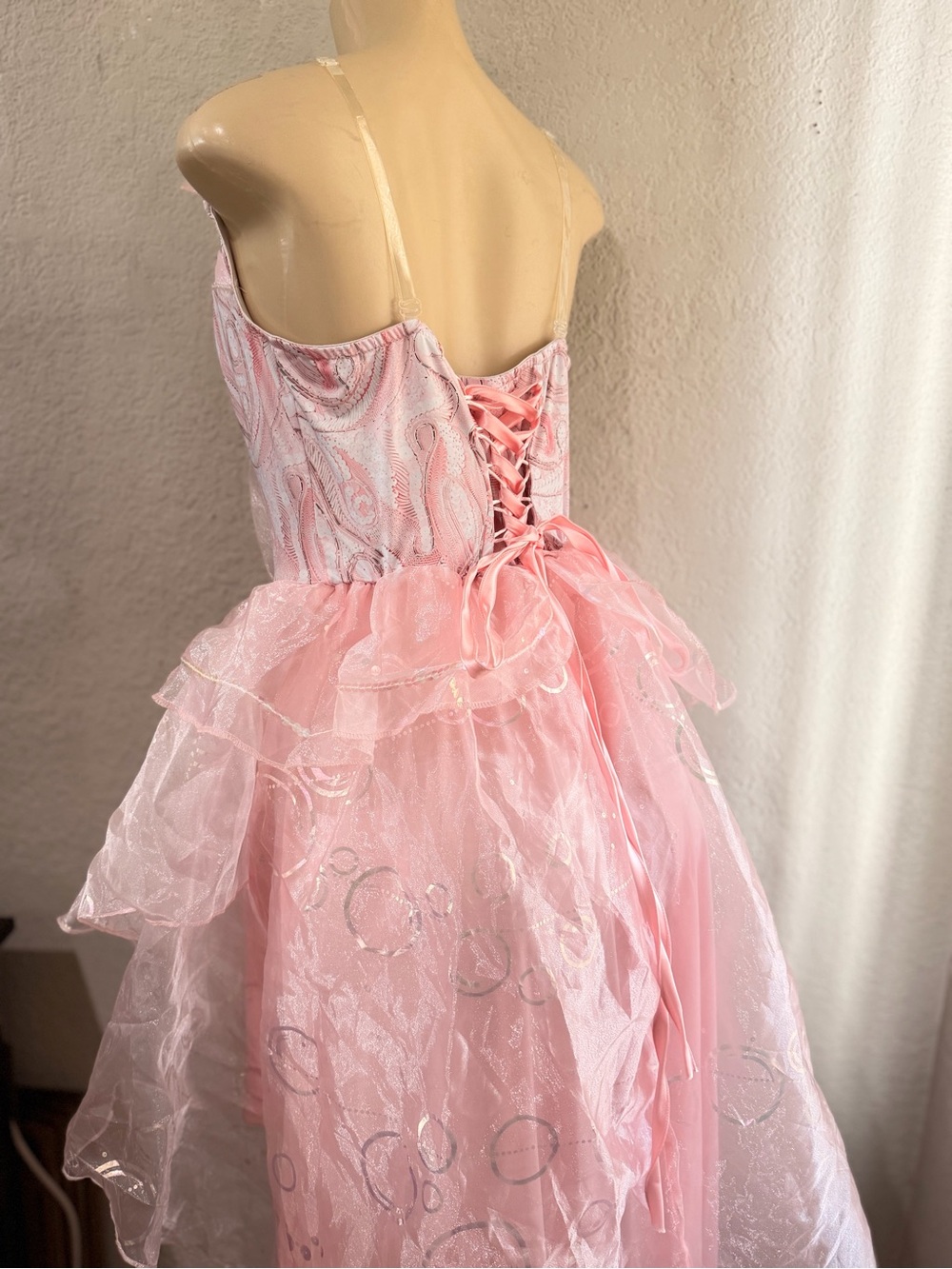 Spirit Halloween Wicked Adult Glinda Costume, Officially licensed, Glinda size M - Picture 6 of 14